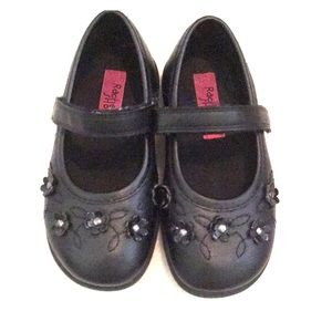 Little Girls Dress Shoes